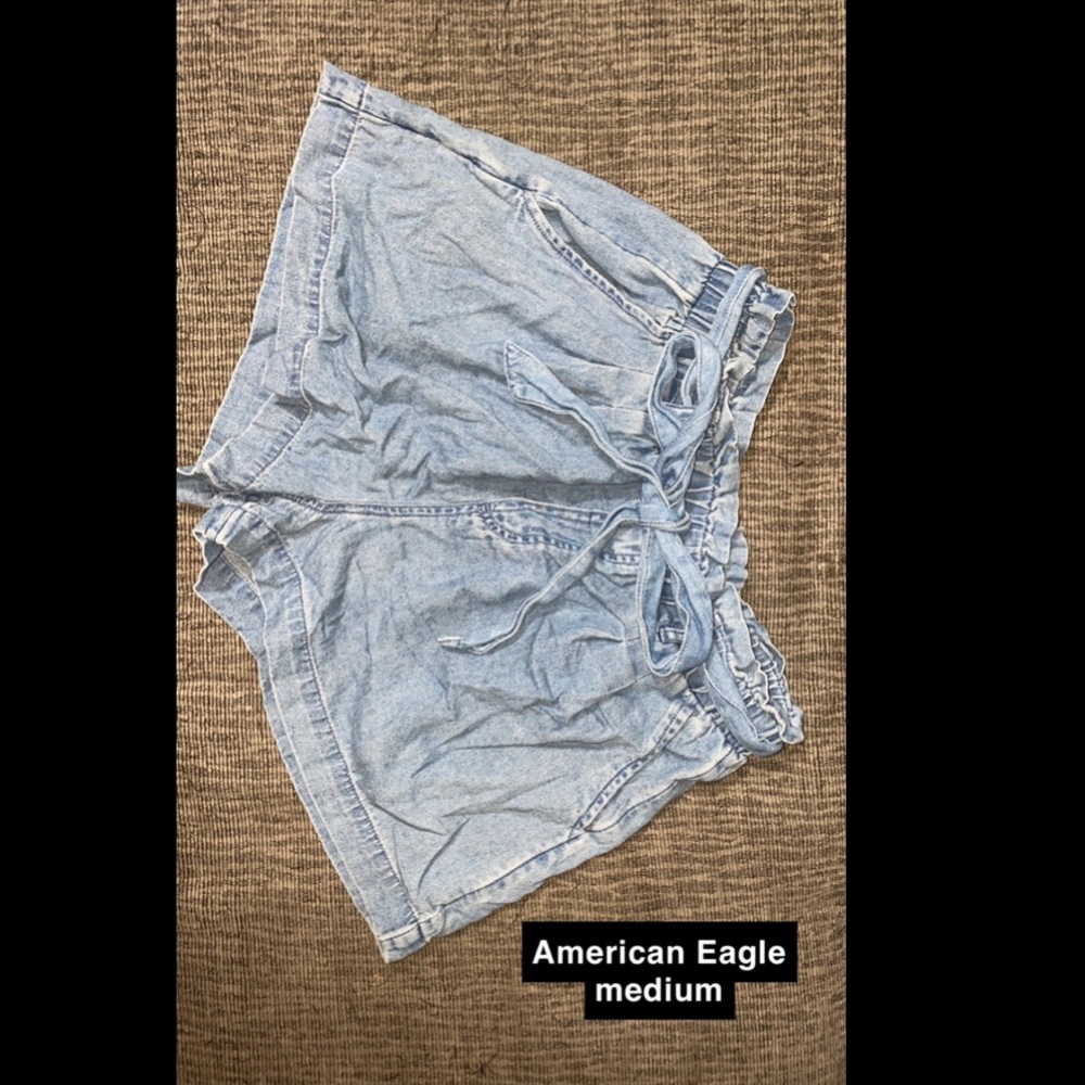 American Eagle paper bag shorts